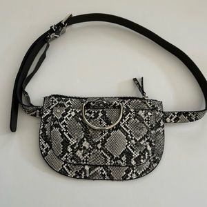 Leopard print bag